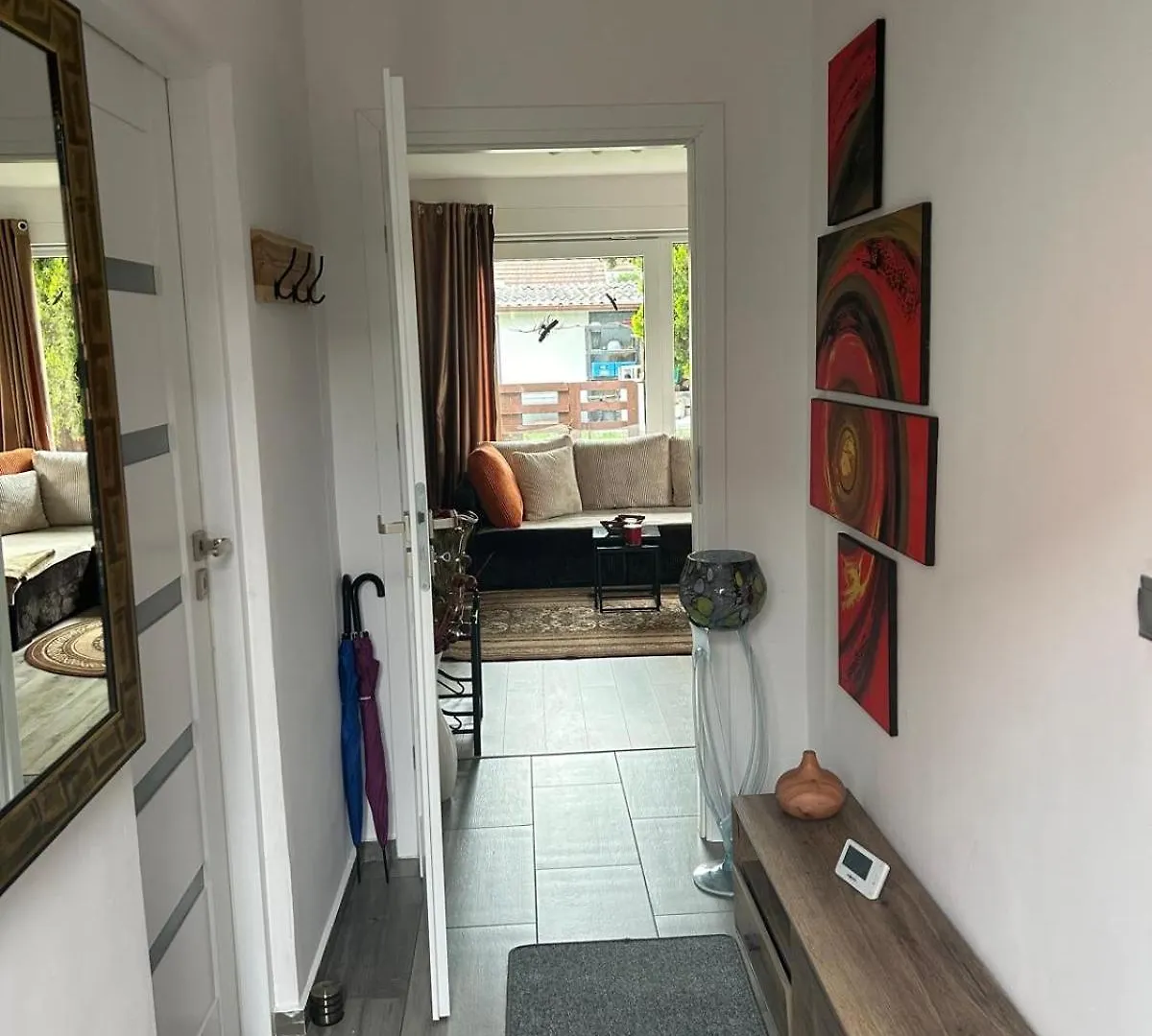 Apartment Bezauberndes Gaestehaus Mit Terrasse Nürnberg